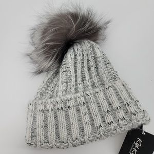 Kyi Kyi Faux Fur Pom Gray Chunky Knit Cuffed Beanie One Size